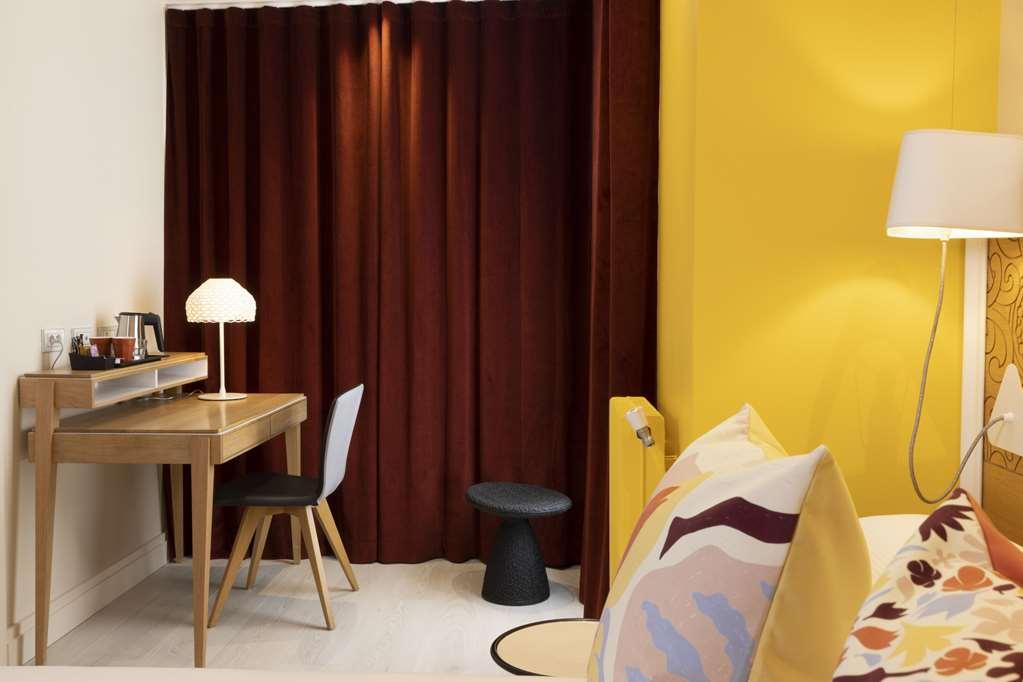 Hotel Elysees 8 Paris Bilik gambar